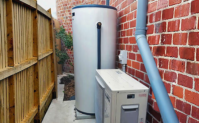 https://plumberjandakot.com.au/uploads/2025/06/hot-water-203104.jpg